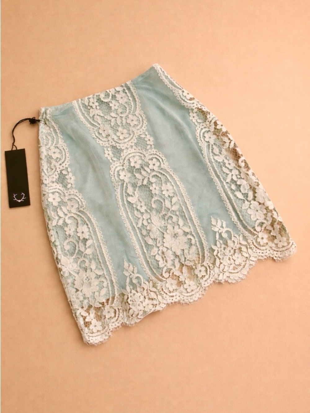NWT For Love & Lemons Lace Two Piece Set Crop Top & Mini Skirt Boho Romantic XS - Picture 4 of 14